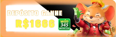 Usuário jogando no aplicativo Win345 em smartphone